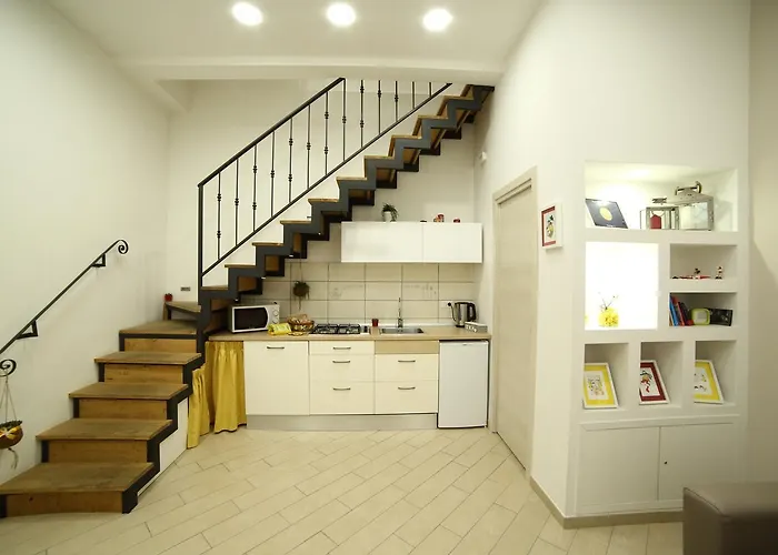 Lemon House
